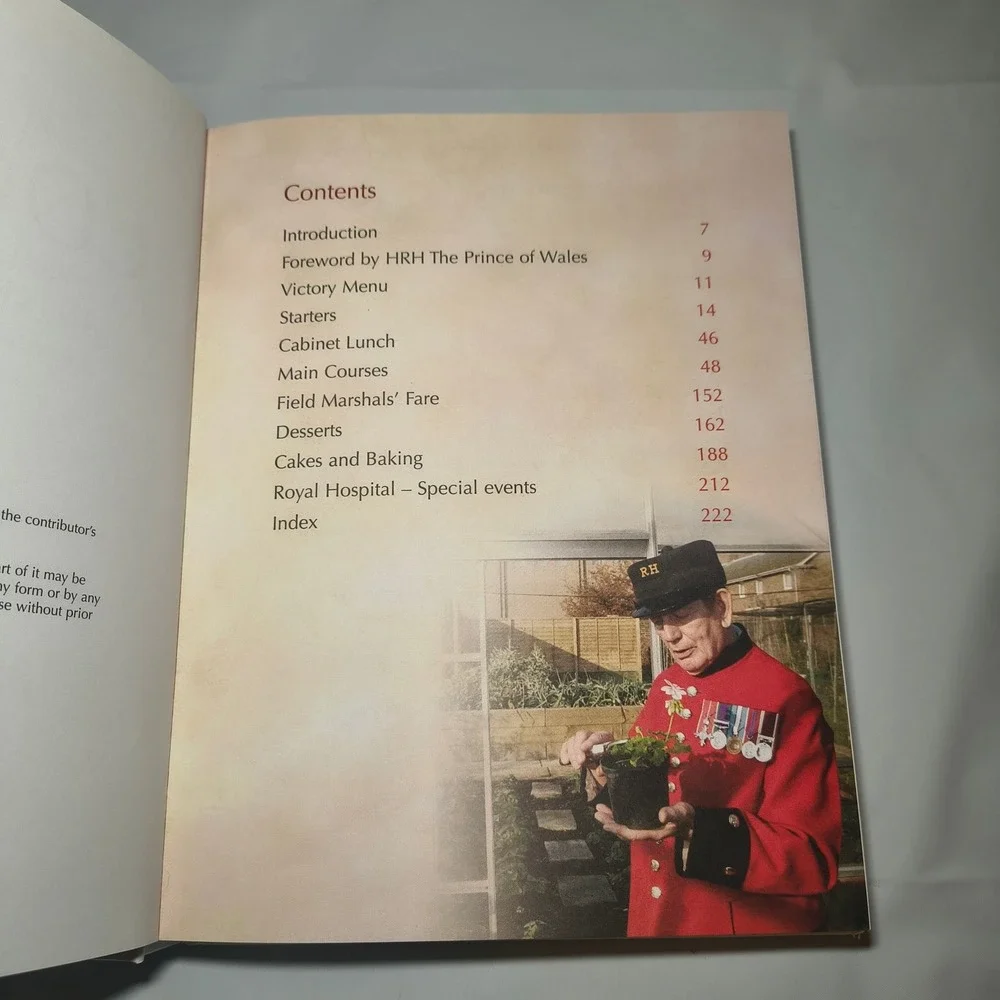 A Salute to Cooking Celebrity Recipes Chelsea Pensioners by Angela Currie 2009